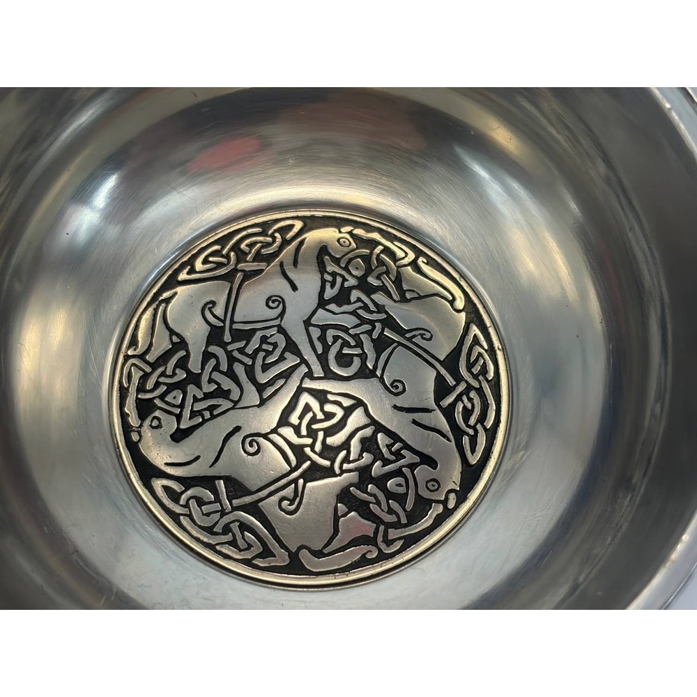 Scottish Pewter Quaich Celtic Knot Horse Medallion Friendship Cup 7.5 Inch - Picture 2 of 7
